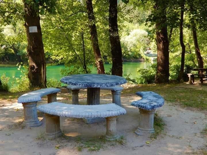 Flora&Fauna Bihać Buitenkant foto